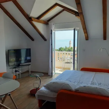 Liliana Bol Apartment With Wonderful Sea View Near The Beaches Exterior photo