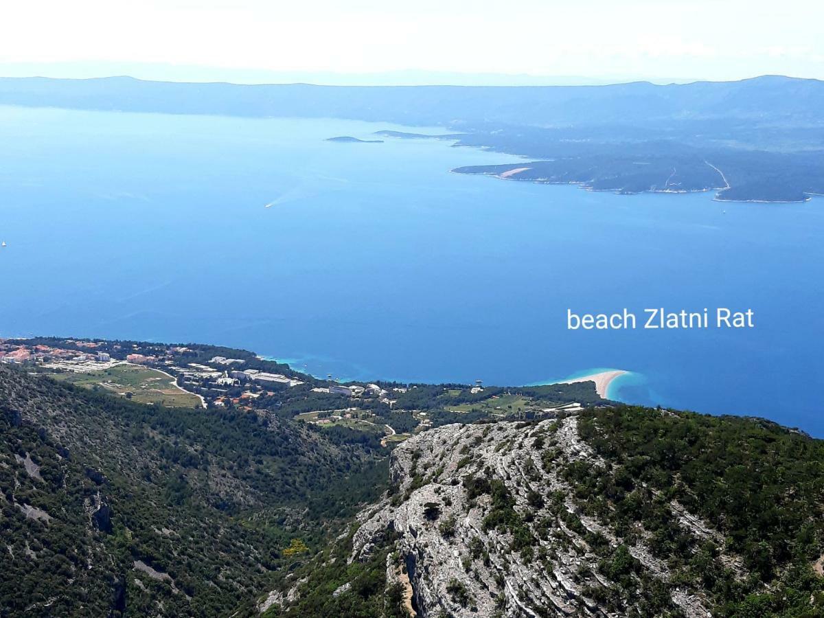 Apartment Liliana With Wonderful Sea View Near The Beaches