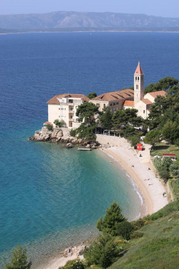 Apartment Liliana With Wonderful Sea View Near The Beaches Bol
